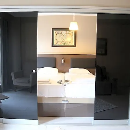 Hotel Maidos